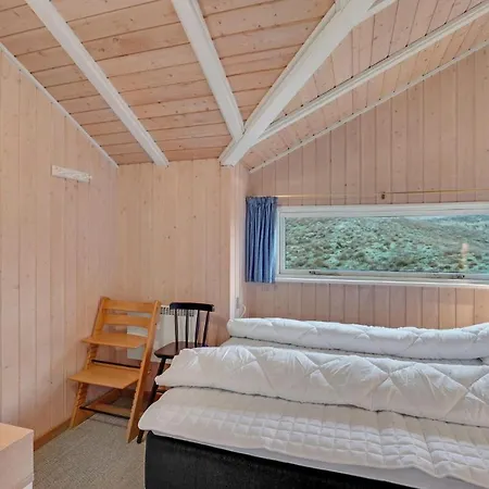 Amazing In Fan With Wifi And 4 Bedrooms 2 Feriehus