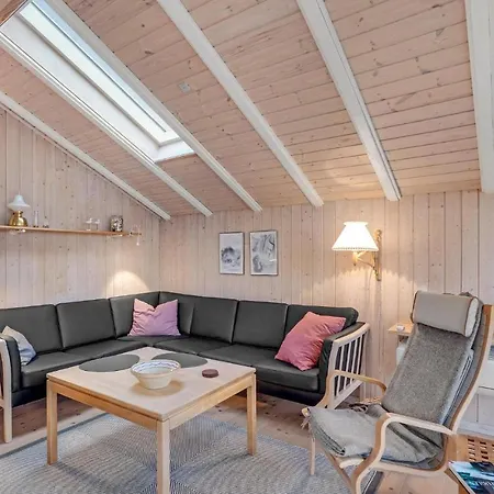 Amazing In Fan With Wifi And 4 Bedrooms 2 펜션 Fanø